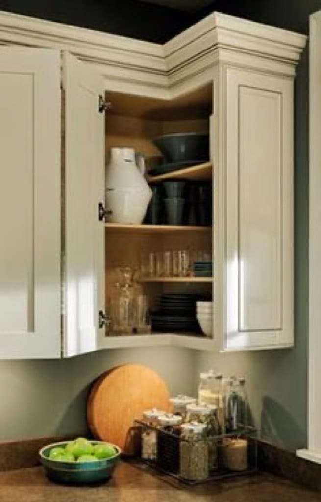 Alvic - Wall Pie Cut Corner Cabinet
